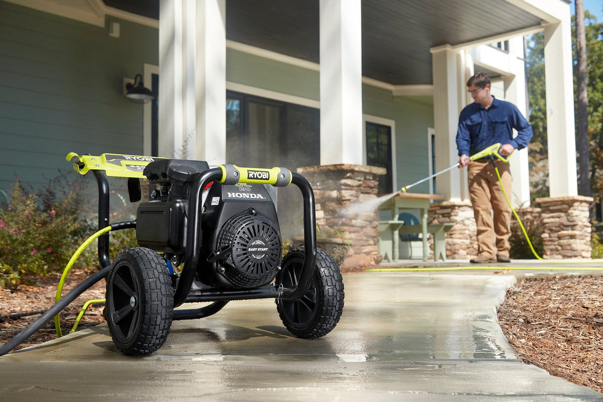 3400 PSI HONDA GC190 GAS PRESSURE WASHER With 16" Surface Cleaner Image 7