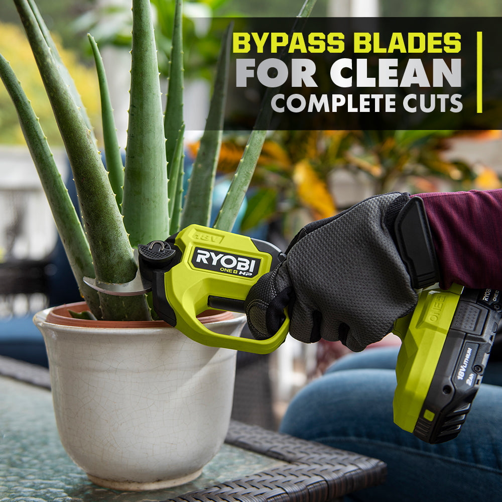 18V ONE+ HP PRUNING SHEAR KIT Image 6
