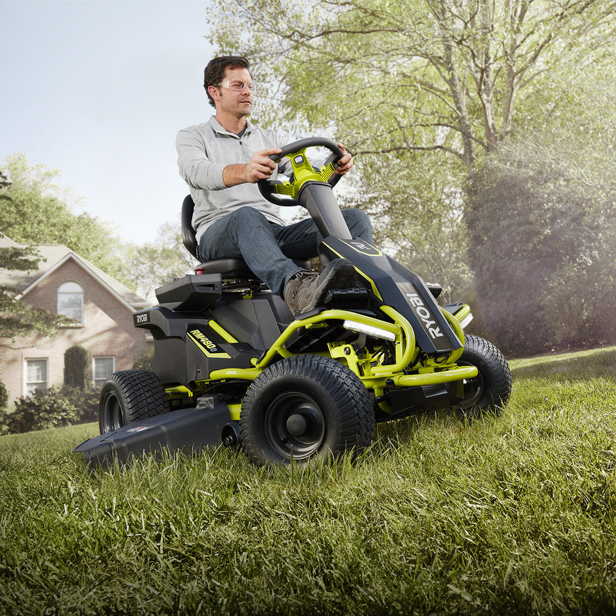 38" 75 AH Electric Riding Lawn Mower  Image 4